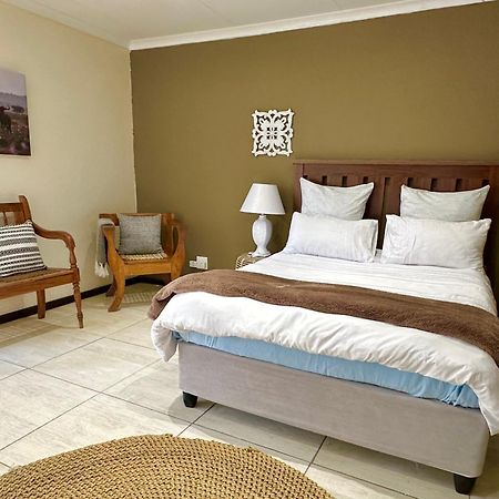 Country Lane Farm Lodge Cradock Exterior foto